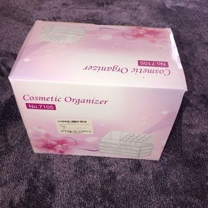 New clear acrylic make up and lipstick organizer